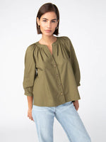 Load image into Gallery viewer, Poplin Button Front Blouse
