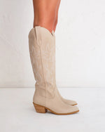 Load image into Gallery viewer, Urson Western Boot - Light Taupe
