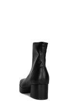 Load image into Gallery viewer, Capacity Platform Boot- Black
