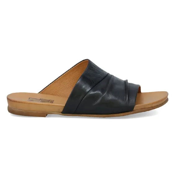 Aria Sandal Black