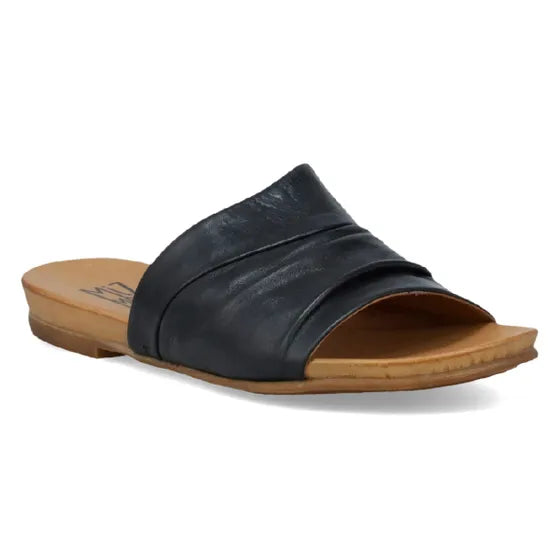 Aria Sandal Black